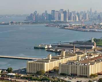 The Brooklyn Army Terminal (foreground). Photo courtesy NYCEDC