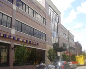 1630 East 15th Street. (Courtesy of Loopnet)