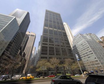 450 Park Avenue. (Credit: ProeprtyShark)