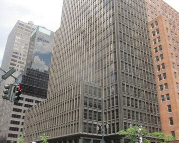 675 Third Avenue. (Credit: PropertyShark.)