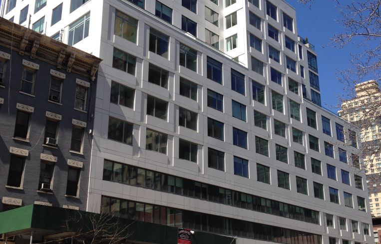 511 9th Avenue (Photo by Damian Ghigliotty)
