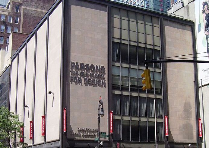 560 Seventh Avenue.