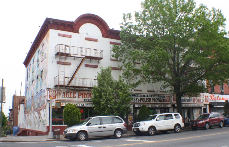 626-630 Fifth Avenue