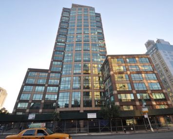 101 Avenue of the Americas.