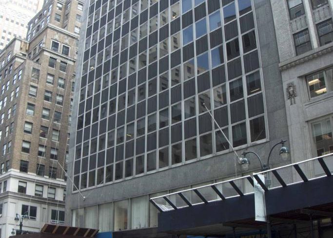 529 Fifth Avenue.