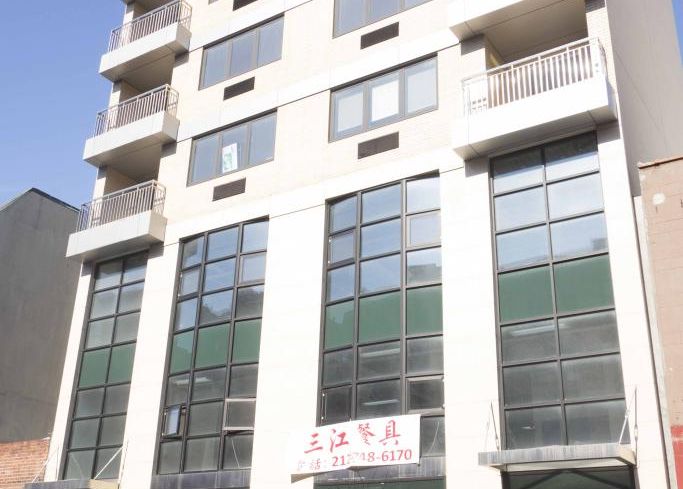 136-138 East Broadway