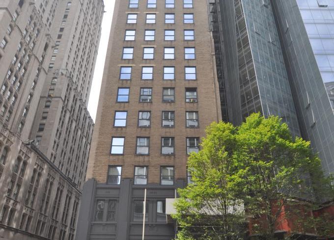 386 Park Avenue South