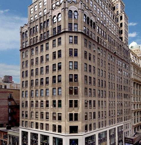 915 Broadway