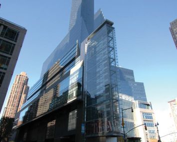 Time Warner's leaseback at the Time Warner Center was the year's biggest deal.