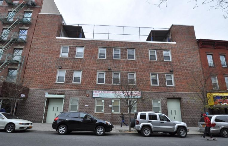 629 Courtlandt Avenue