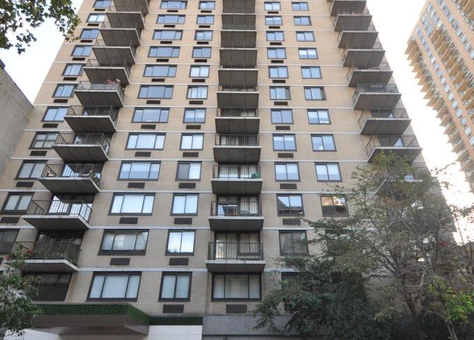 The Wimbledon at 200 East 82nd Street.