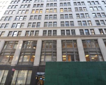 387 Park Avenue South.