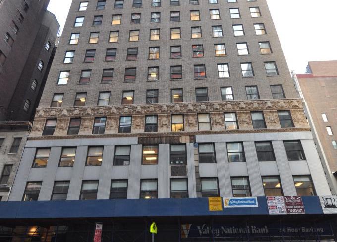 1040 Avenue of the Americas.
