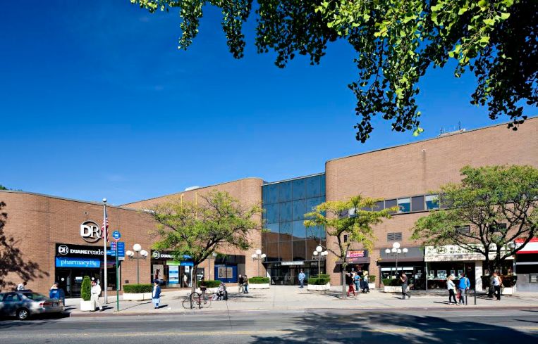 Flushing Plaza.