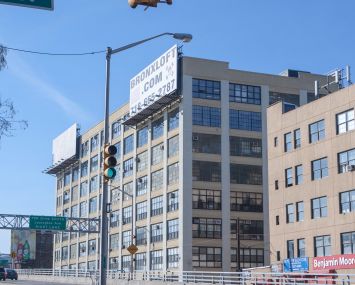 2415 Third Avenue (Photo: Alex Bitar).