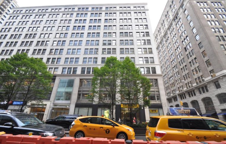 387 Park Avenue South.