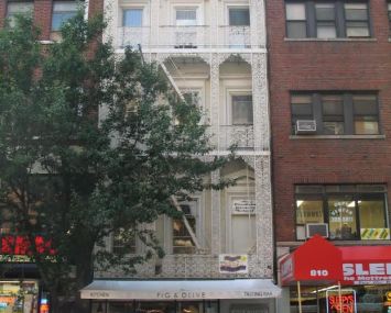 808 Lexington Avenue.