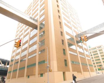 77 Sands Street.