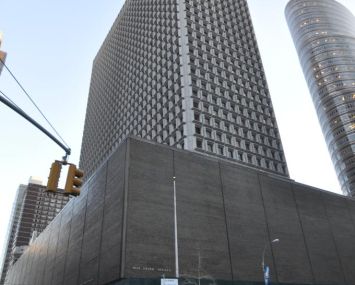 909 Third Avenue.