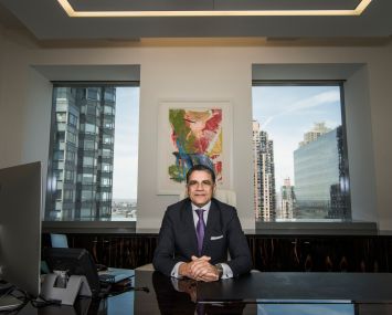 Joseph Moinian has sold his share of 180 Maiden Lane, selling his share of the Willis Tower in Chicago and is capitalizing on the Far West Side.