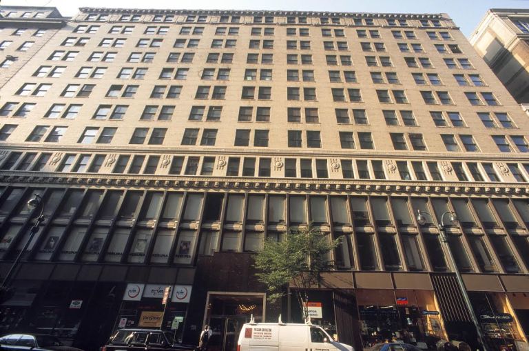 United Footwear Group Renews at 10 West 33rd Street Commercial Observer