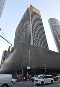 909 Third Avenue.
