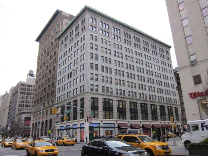 IMG Fills Out 304 Park Avenue South by Taking Another Floor ...