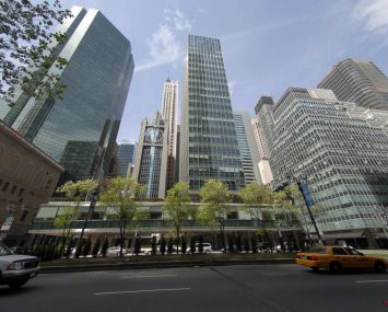 Lever House at 390 Park Avenue.