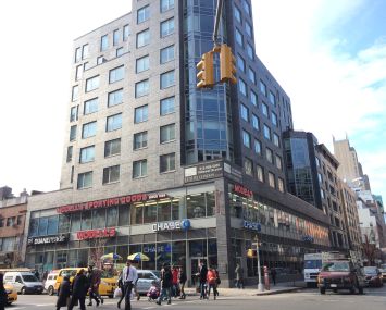 611 Sixth Avenue.