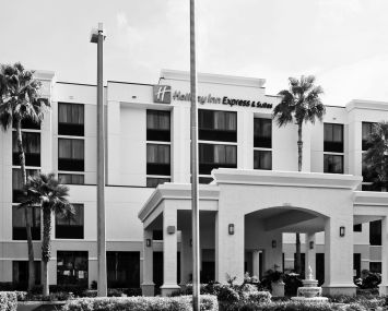 Holiday Inn Express and Suites Kendall East - Miami.