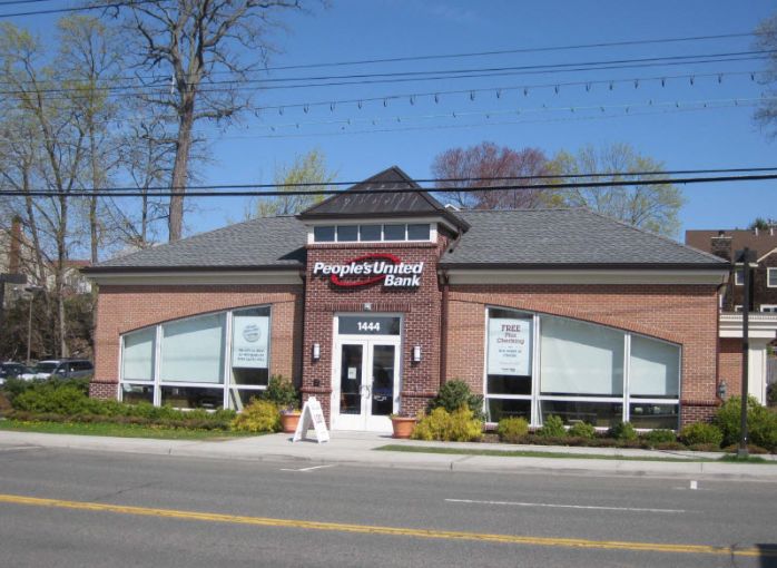 A People's United Bank branch in Mamaroneck, N.Y.