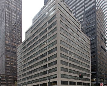 630 Third Avenue (Photo: CoStar).
