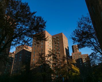 Stuyvesant Town-Peter Cooper Village (PHOTO: Jennifer Lu/Commercial Observer).