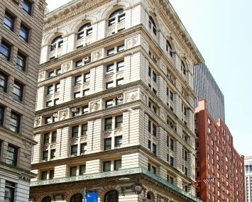 108 Leonard Street (Photo: CoStar).