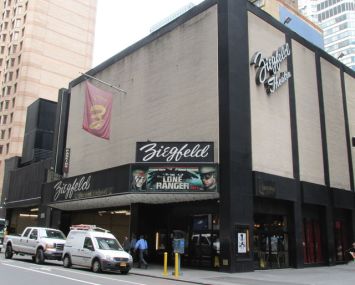 Ziegfeld Theatre (Photo: cinematreasures.org)