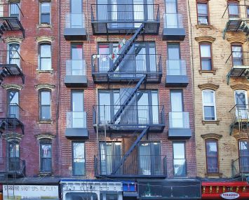 193 Bedford Avenue (Photo: CoStar Group).