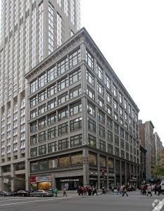 404 Fifth Avenue (Photo: CoStar Group).