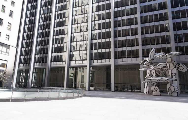 The plaza in front of the building formerly known as One Chase Manhattan Plaza (Photo: Kaitlyn Flannagan/ For Observer).