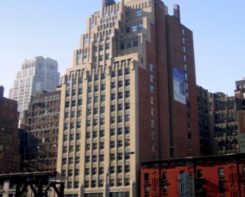 264 West 40th Street (Photo: CoStar Group).