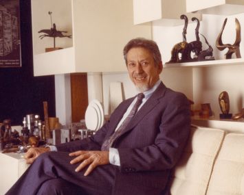 David Durst at his office in 1133 Avenue of the Americas (Photo courtesy: Durst Organization).