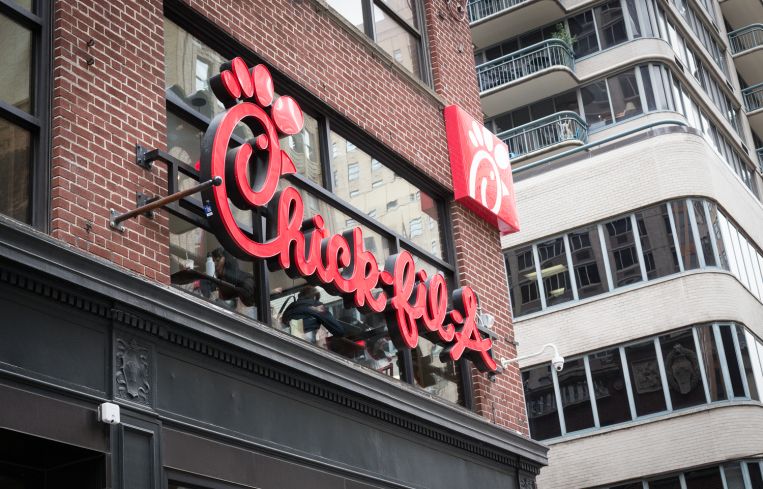 Chick-fil-A at 1000 Avenue of the Americas (Photo: Kaitlyn Flannagan/Commercial Observer).