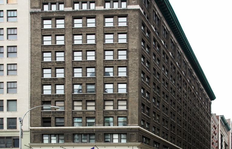 16 Madison Square West