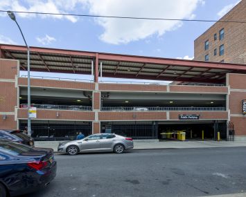 1715 East 13th Street (Photo: CoStar Group).