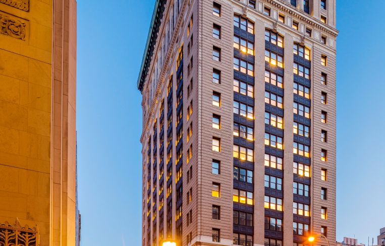 315 Park Avenue South (Photo: Alan Schindler).