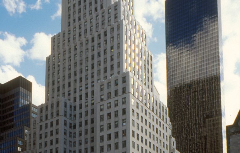 745 Fifth Avenue (Image: CoStar).