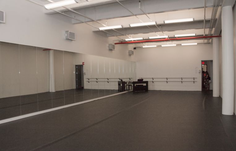 A studio at Joeffrey Ballet Center on the fourth floor of the building (Photo: Jemma Dilag/ For Commercial Observer).