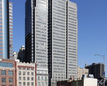 One Seaport Plaza at 199 Water Street (Photo: CoStar Group).