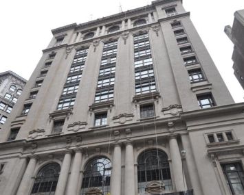 25 West 39th Street.