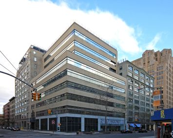 325 Hudson Street (Photo: CoStar Group).