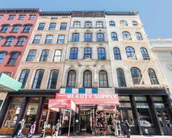 121 Chambers Street.